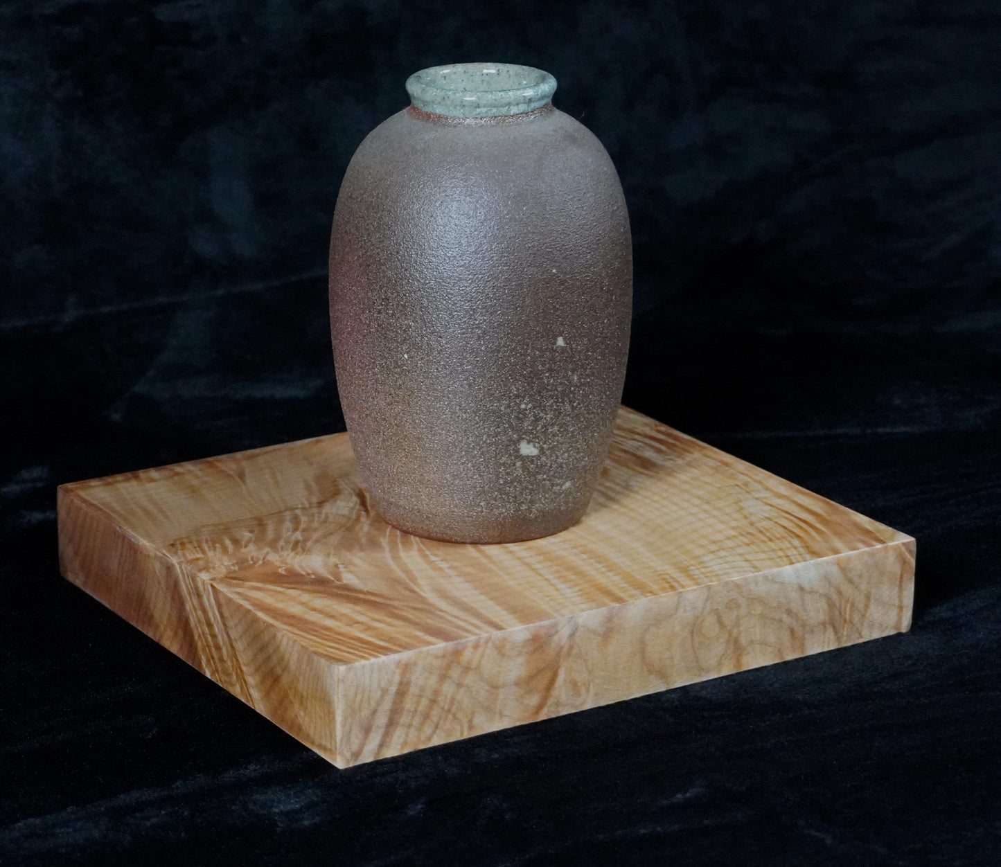 Quilted Maple Ikebana Stand